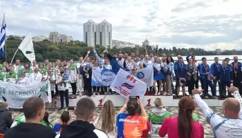 Гребцы Нововоронежской АЭС победили в гонке на лодках-драконах