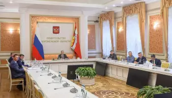 Меры по улучшению ситуации с топливом обсудили федеральные и региональные власти