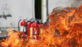 На воронежском предприятии потушили пожар после атаки БПЛА