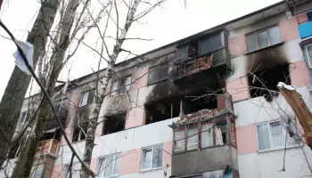 Главное за ночь. 800 человек эвакуировали после пожара на Wildberries в Екатеринбурге, США рассекретили документы об НЛО с телом внутри.