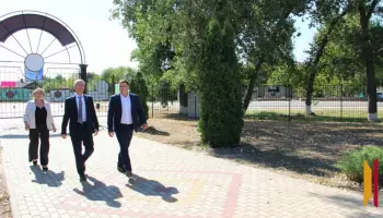 Депутат Госдумы РФ Евгений Ревенко посетил Петропавловский район
