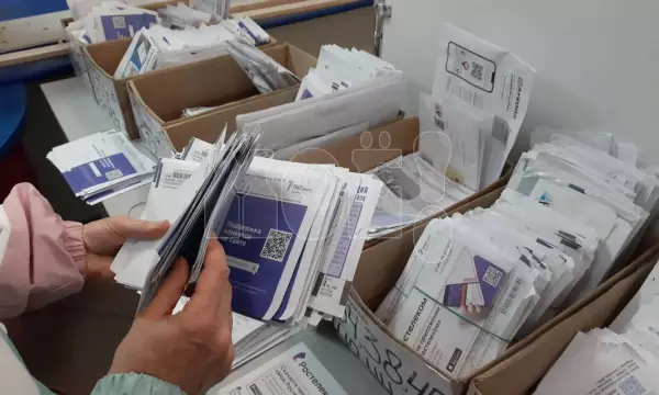 &laquo;Лежат на всеобщем обозрении&raquo;. Бардак с квитанциями на почте возмутил воронежца