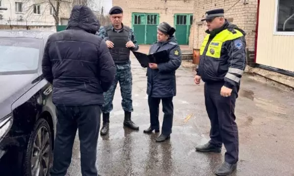 Воронежские полицейские задержали водителя KIA с 23 неоплаченными штрафами