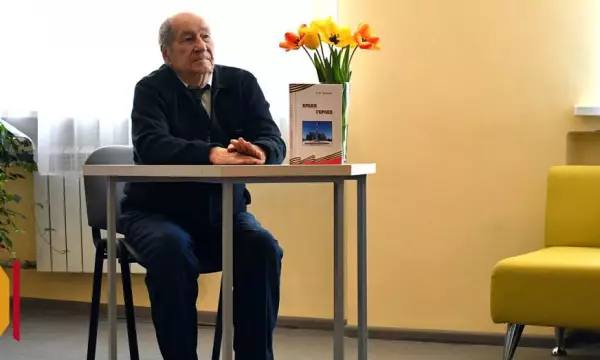 Верхнемамонский краевед Дмитрий Шеншин презентовал новую книгу &laquo;Время героев&raquo;