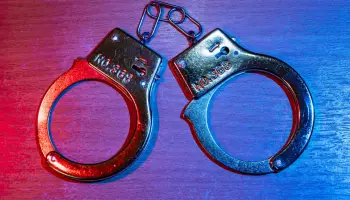 Семейная пара пыталась зарезать мужчину на глазах у его матери в Воронеже