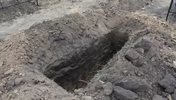 Главное за ночь. Похороны Соседова пройдут в закрытом режиме, девушка, замороженная в холодильнике, жила с отцом.