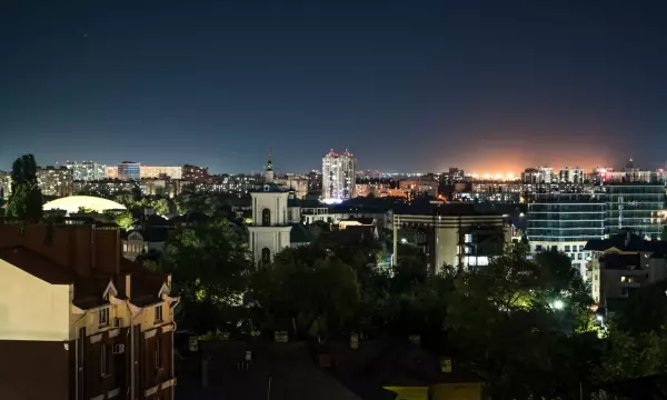 Убийство парня и странный мужчина в ЖК. Главные новости Воронежа и области за 14 июля