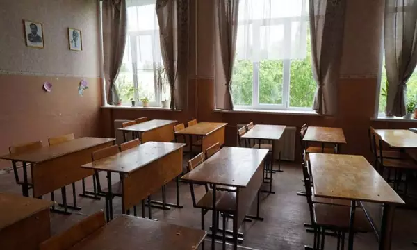 Перцовый баллончик распылил в школе №43 ученик в Воронеже