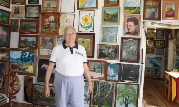 Пенсионер из Бобровского района создал у себя дома музей &ndash; краеведческую избу