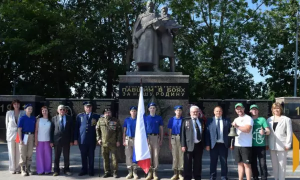 В Рамонском районе побывали участники пешей эстафеты &laquo;Марш к Победе! От Москвы до Новороссийска&raquo;