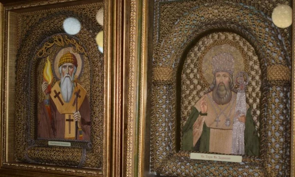 Борисоглебцам показали льняные иконы