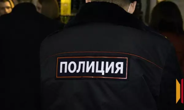 В Воронежской области 18-летний парень угрожал пенсионерке ножом и требовал деньги из-за замечания