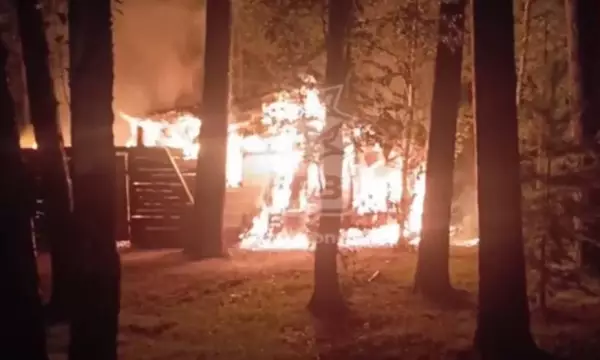 Под Воронежем ночью сгорела сауна в загородном клубе &laquo;Елки&raquo;: видео