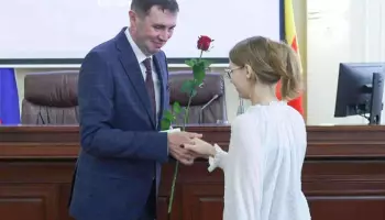 Мэр Воронежа встретился с выпускниками-стобалльниками