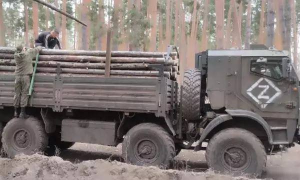 Борисоглебские волонтеры отправили на передовую стройматериалы для блиндажей