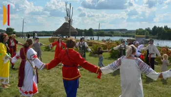 Культура объединяет. Фестиваль &laquo;Русь песенная, Русь мастеровая&raquo; собрал в Воронежской области 500 народных умельцев и артистов