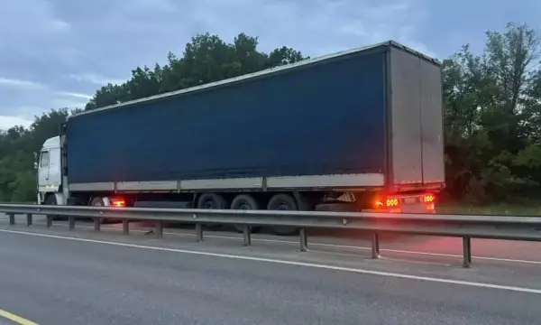 В Воронежской области фура насмерть сбила пенсионера