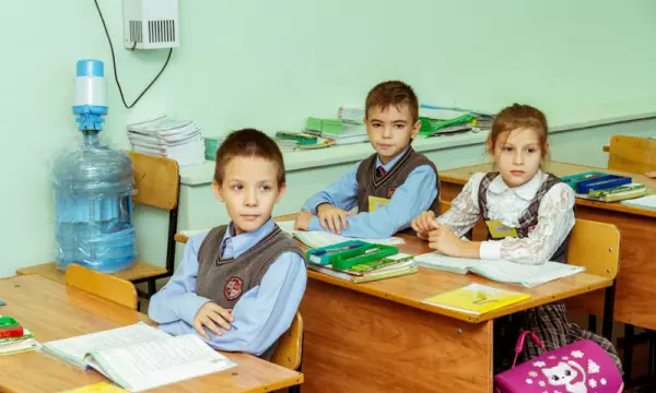 Воронежские родители потратят в почти 16 тыс рублей на сборы детей к 1 сентября
