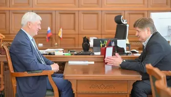 Развитие хоккея в регионе с гендиректором &laquo;Бурана&raquo; обсудил губернатор Воронежской области