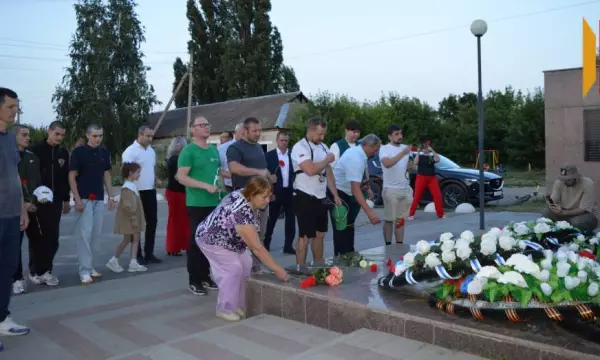 В каширском поселке Колодезный побывали участники пешей эстафеты &laquo;Марш к Победе! От Москвы до Новороссийска&raquo;