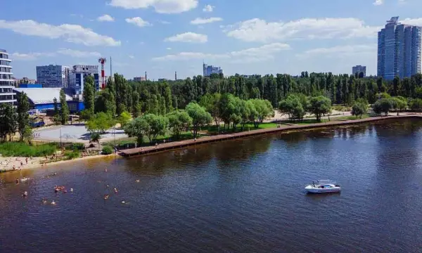 Мужчина умер на пляже в Воронеже