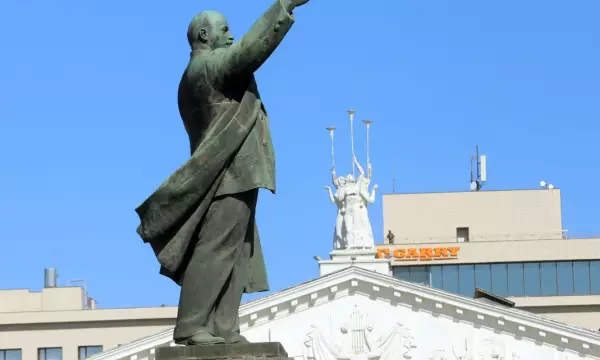 Ночной налёт БПЛА и грядущая буря. Главные новости Воронежа и области за 25 апреля
