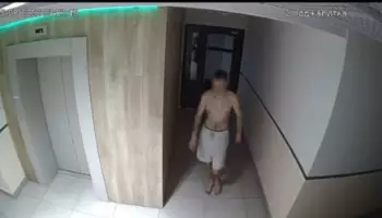 В Воронежской области незнакомец ворвался в квартиру женщины и избил ее обувной ложкой