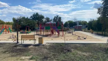 В таловском поселке Нижняя Каменка благоустроили сквер