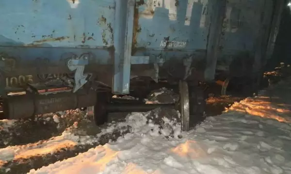 В суд передали дело о сходе вагонов поезда с рудой на станции Поворино в Воронежской области