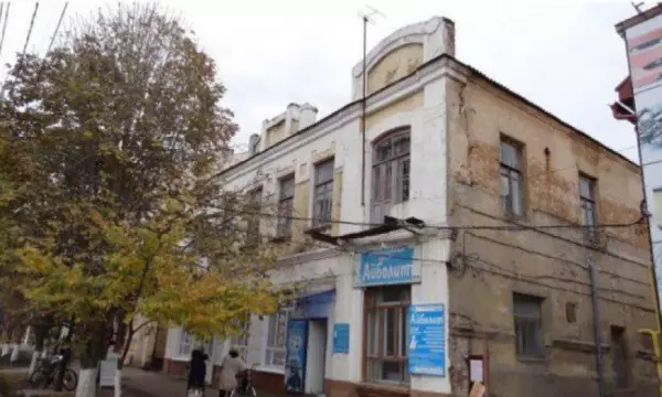 В Борисоглебске Воронежской области начали реставрацию &laquo;Дома с лавкой&raquo;