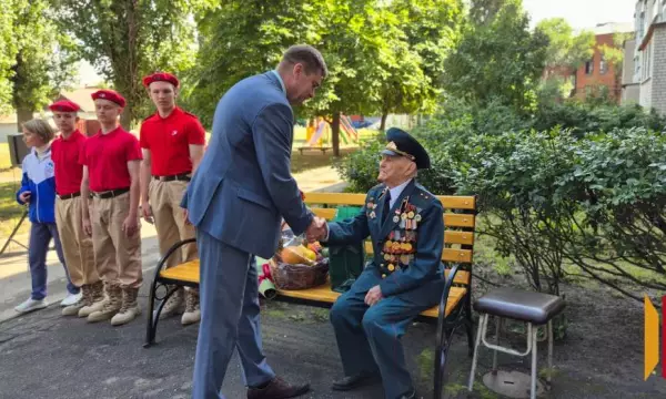 Праздник для юбиляра: воронежский ветеран Великой Отечественной войны Владимир Мазиев отметил 100 лет