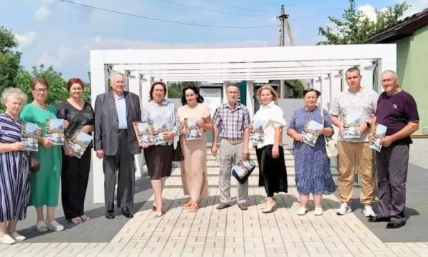 В Терновском районе презентовали календарь-брошюру &laquo;Есипово, тебя я прославляю&raquo;