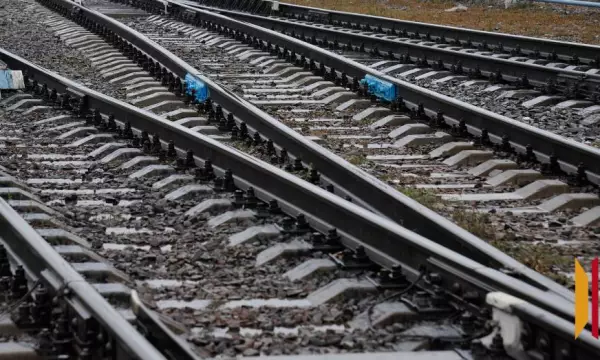 В Каменском районе Воронежской области на два дня закроют железнодорожный переезд