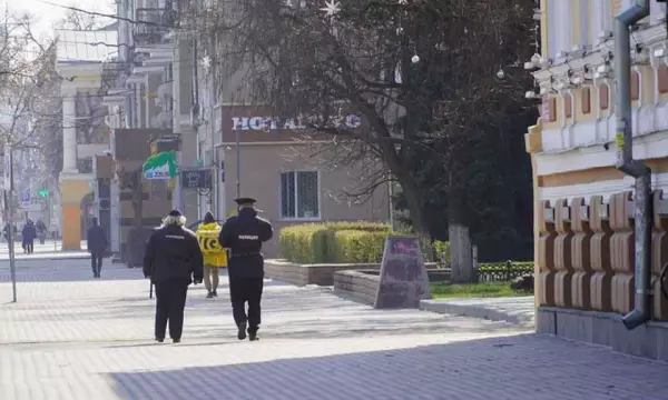 Патрулирование пришкольных территорий ввели в воронежском райцентре после драки учениц
