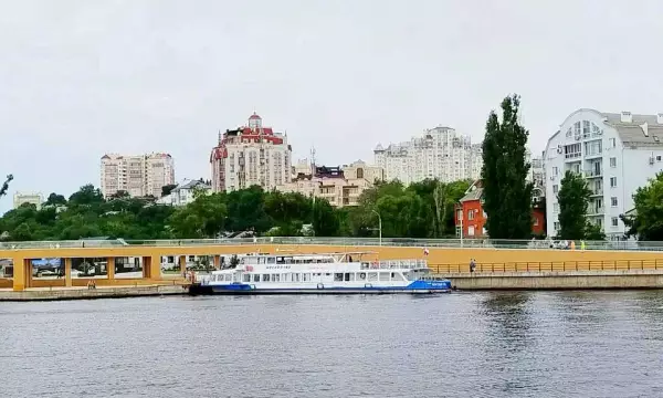 Здание на берегу Воронежского водохранилища продают за 19,5 млн