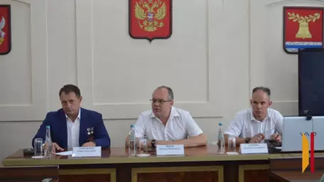 В Павловском районе побывал Герой России Борис Нижевенок