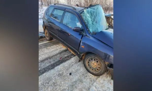 Под Воронежем Mitsubishi столкнулся с &laquo;Нивой&raquo;: пострадали 3 человека