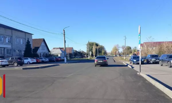 В Таловой заменили асфальт на участке улицы Советской