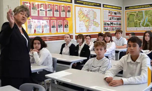Погружение в профессию: в Рамонском районе для учеников туристических классов провели интерактивный урок
