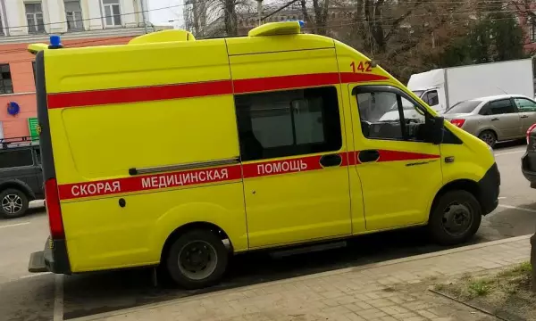 В Воронеже 15-летней школьнице продали наркотик под видом таблеток для похудения