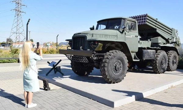 В борисоглебском парке Патриотов установили боевую машину с реактивной системой залпового огня &laquo;Град&raquo;