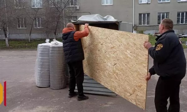 Грибановцы передали в зону СВО строительные материалы