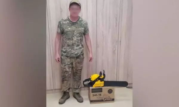 Участникам СВО передали бензопилу от петропавловского детского сада