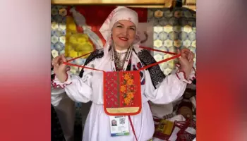 В обычной жизни такое не встретишь: чем удивила индийцев воронежская мастерица на ярмарке в Фаридабаде