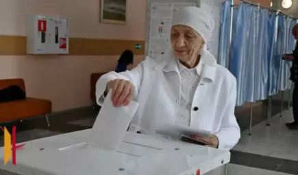 В Верхнем Мамоне на избирательный участок пришла 91-летняя жительница