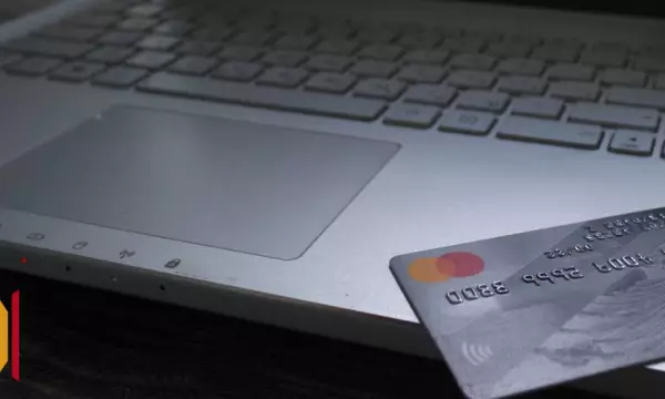 Фальшивые продавцы обуви из Воронежской области обманули еще 9 покупателей