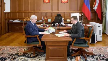Глава администрации Поворинского района Воронежской области досрочно сложил полномочия