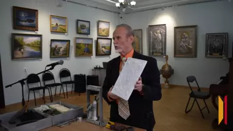 Лискинцев пригласили на выставку местного художника Анатолия Клюева