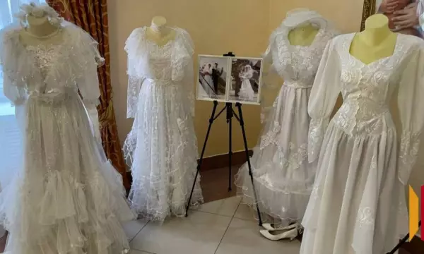 Выставка &laquo;История свадебных платьев&raquo; открылась в Новой Усмани