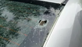 В мэрии Воронежа сообщили о 17 поврежденных автомобилях из-за атаки беспилотников